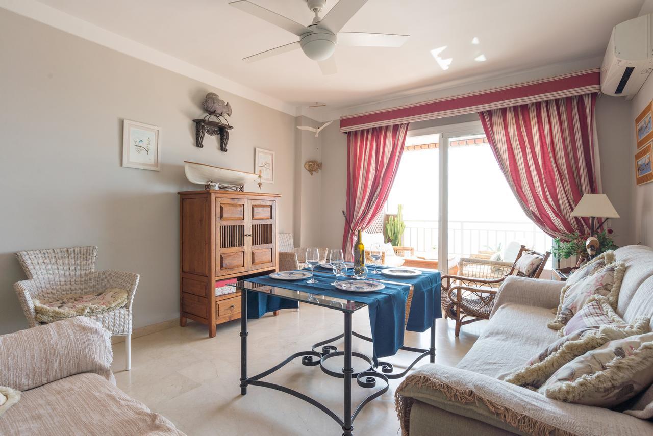 Malagasuite Palm Beach ฟูเอนฮิโรลา ภายนอก รูปภาพ