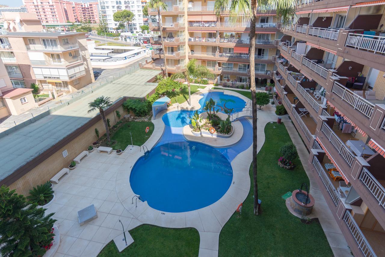 Malagasuite Palm Beach ฟูเอนฮิโรลา ภายนอก รูปภาพ