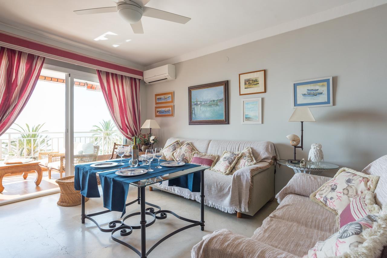 Malagasuite Palm Beach ฟูเอนฮิโรลา ภายนอก รูปภาพ